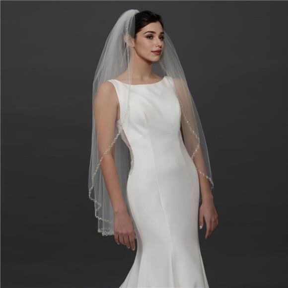 Wedding Veil Pearls and Crystals Beaded Edge 1 Tier Fingertip Length Bridal Veil main image 4